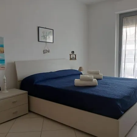 Apartment La Casetta Al Mare Di Alfonso *